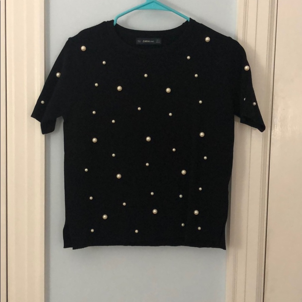Zara short sleeve sweater with pearls